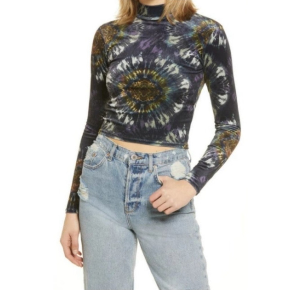BDG mock neck crop top